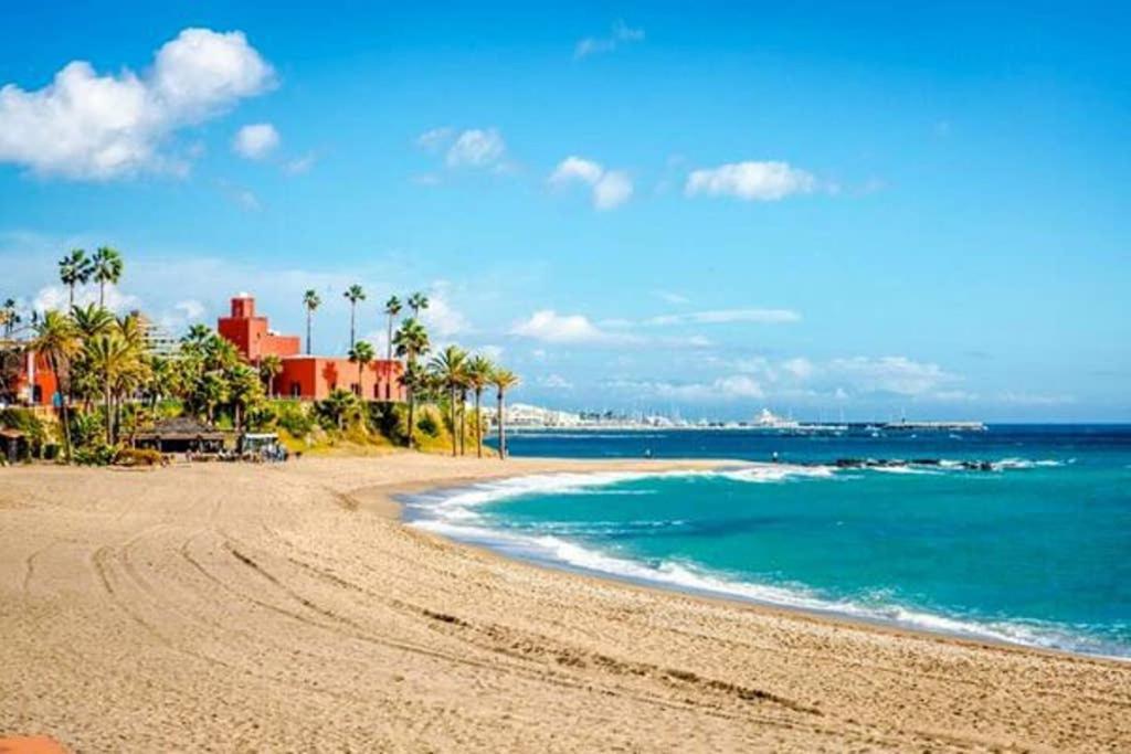 Ferienwohnung Apartamento Junto Al Mar En Puerto Marina Benalmádena Exterior foto